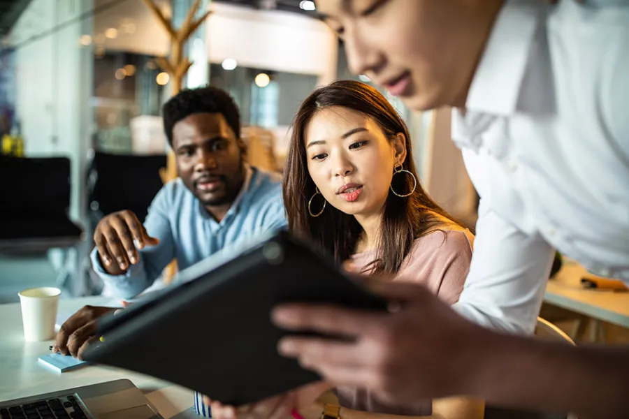 employees using integrations